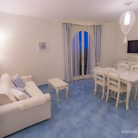 Baia Delphis Resort Vasto Exterior photo